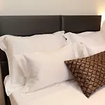 Teuta Trogir