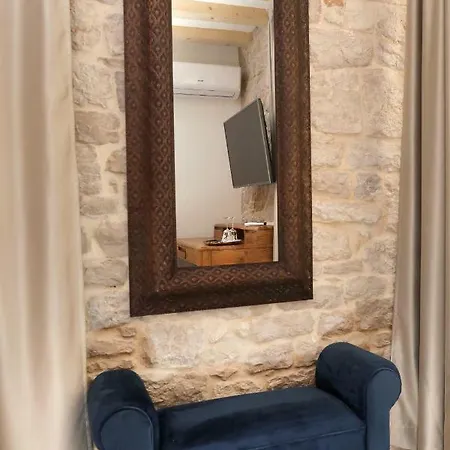 Πανσιόν Teuta