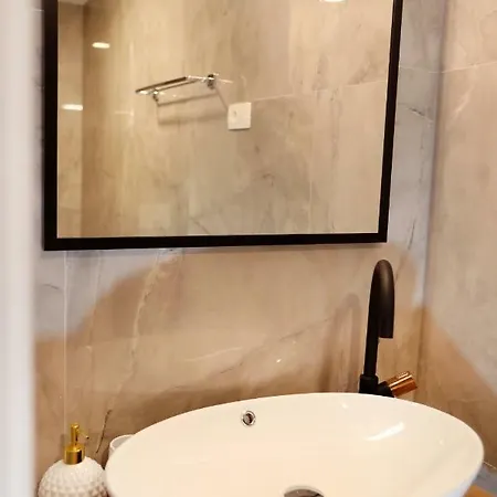 Πανσιόν Teuta