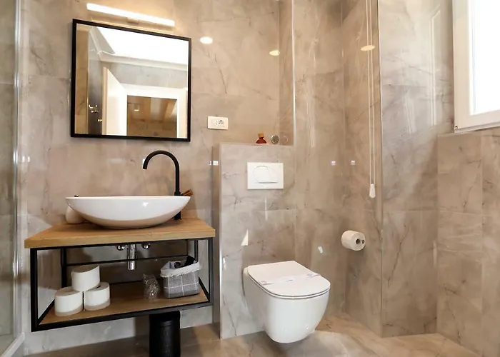 Teuta 3* 特罗吉尔