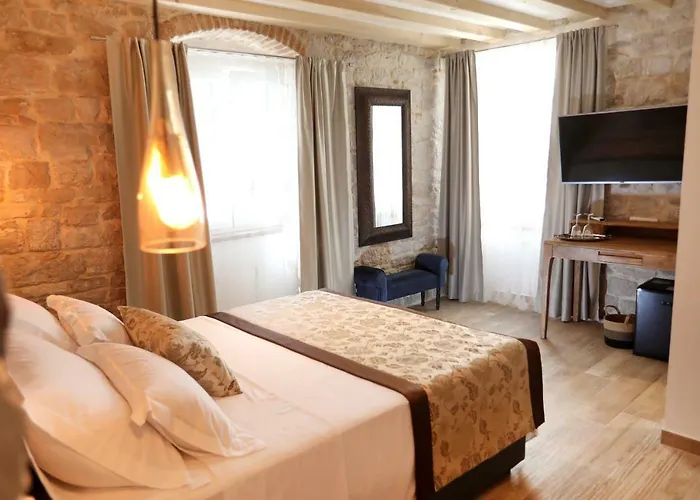 Pensionat Teuta Trogir