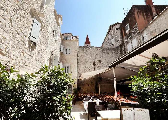 Pensionat Teuta Trogir